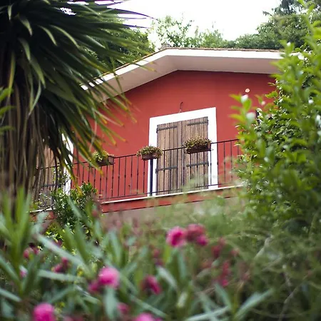 Il Giardino Delle Camelie Oda ve Kahvaltı *