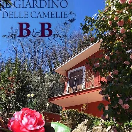 Oda ve Kahvaltı Il Giardino Delle Camelie